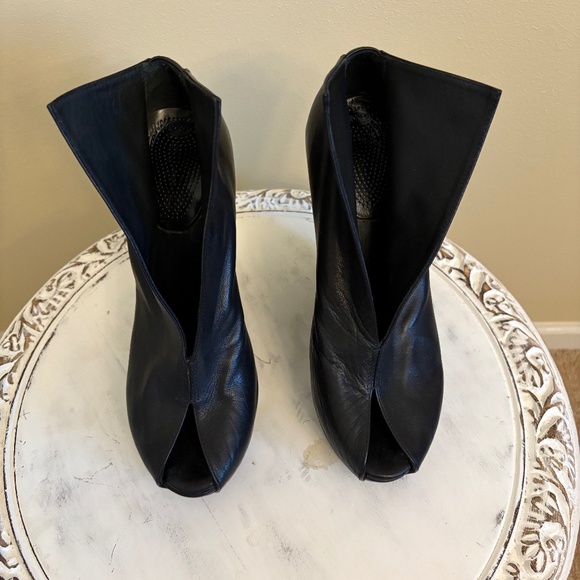 Rare Open Toe Cinzia Aria Ankle Boots - Picture 1 of 7